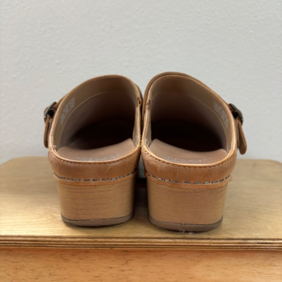 Dansko Tan Leather Mules - Picture 5 of 6